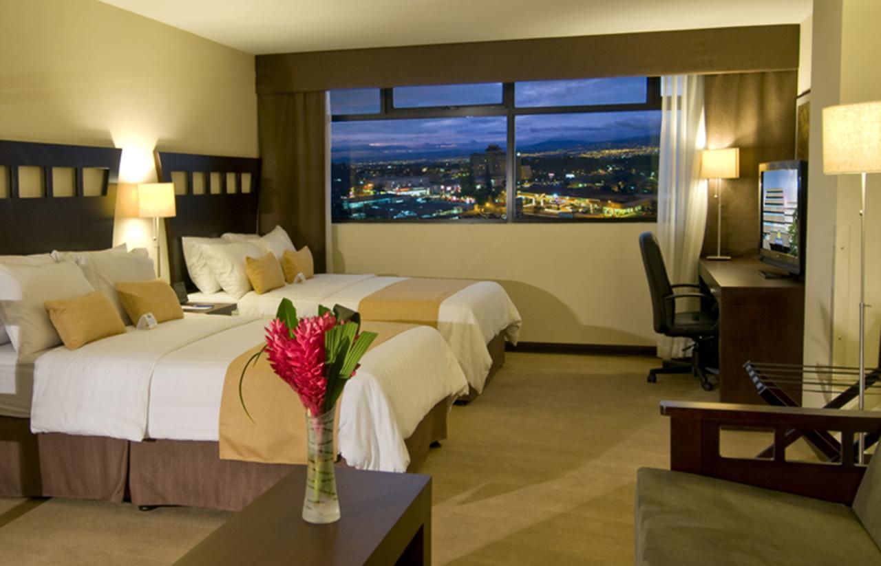 Tryp By Wyndham San Jose Sabana Hotel Phòng bức ảnh