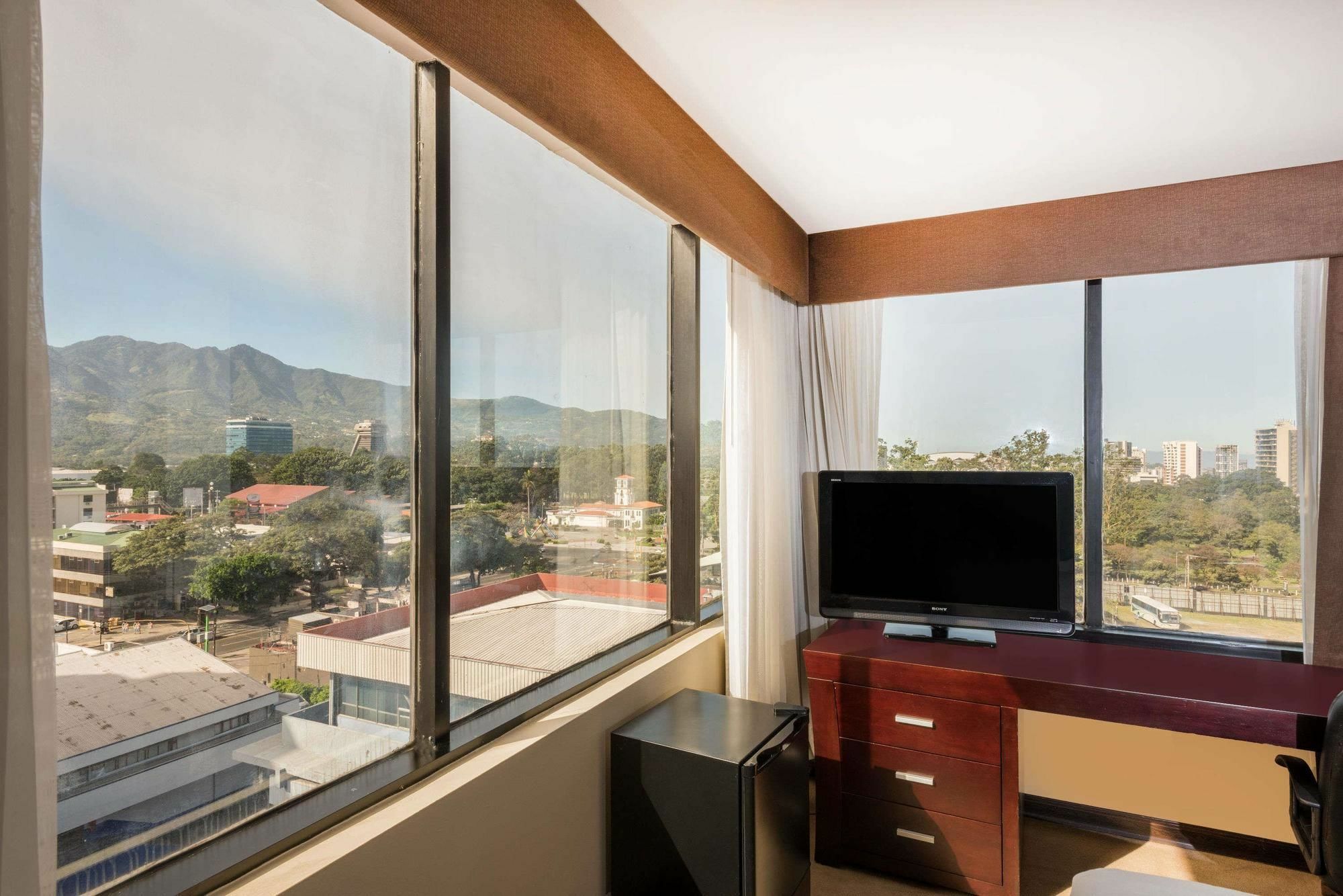 Tryp By Wyndham San Jose Sabana Hotel Ngoại thất bức ảnh