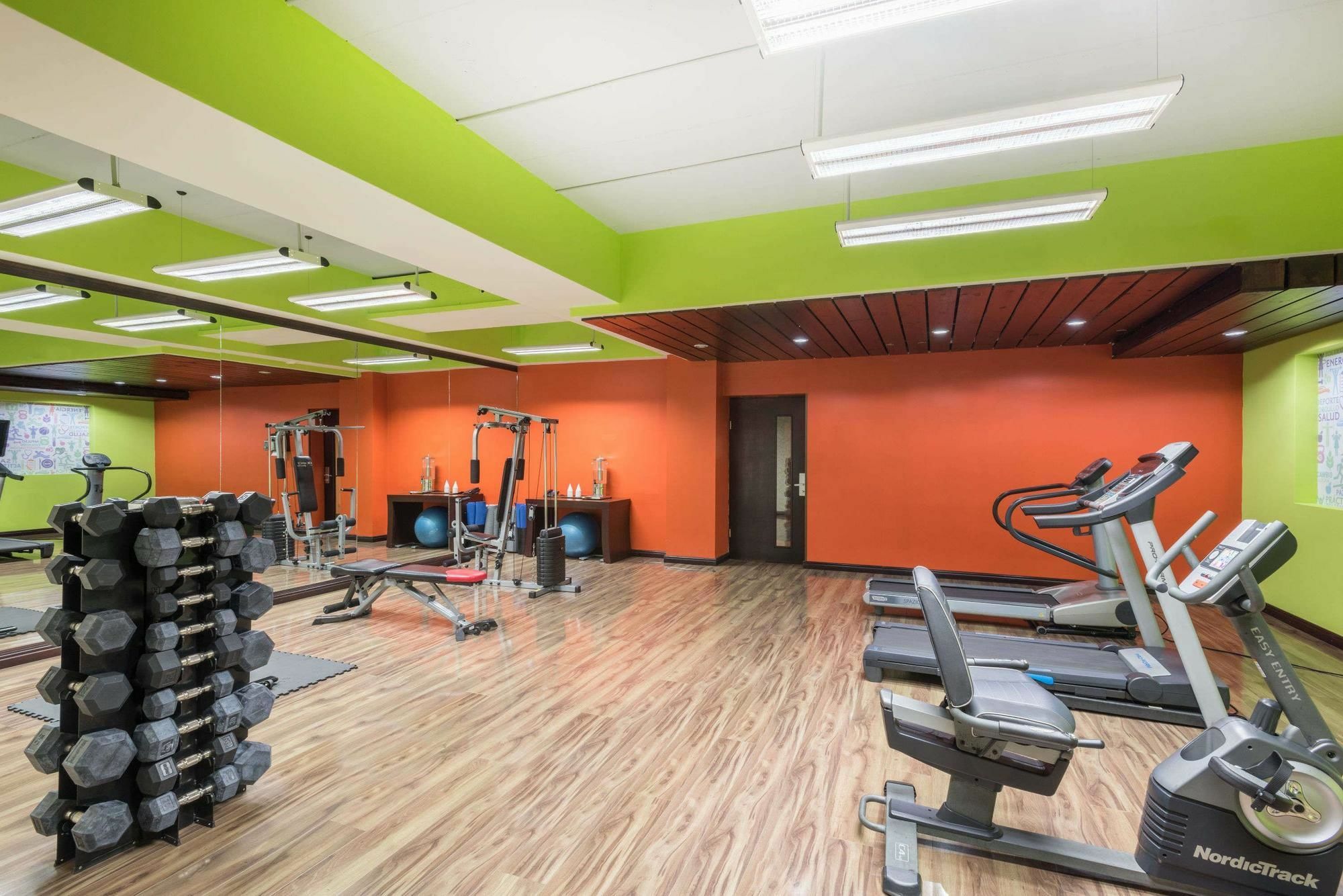 Tryp By Wyndham San Jose Sabana Hotel Ngoại thất bức ảnh